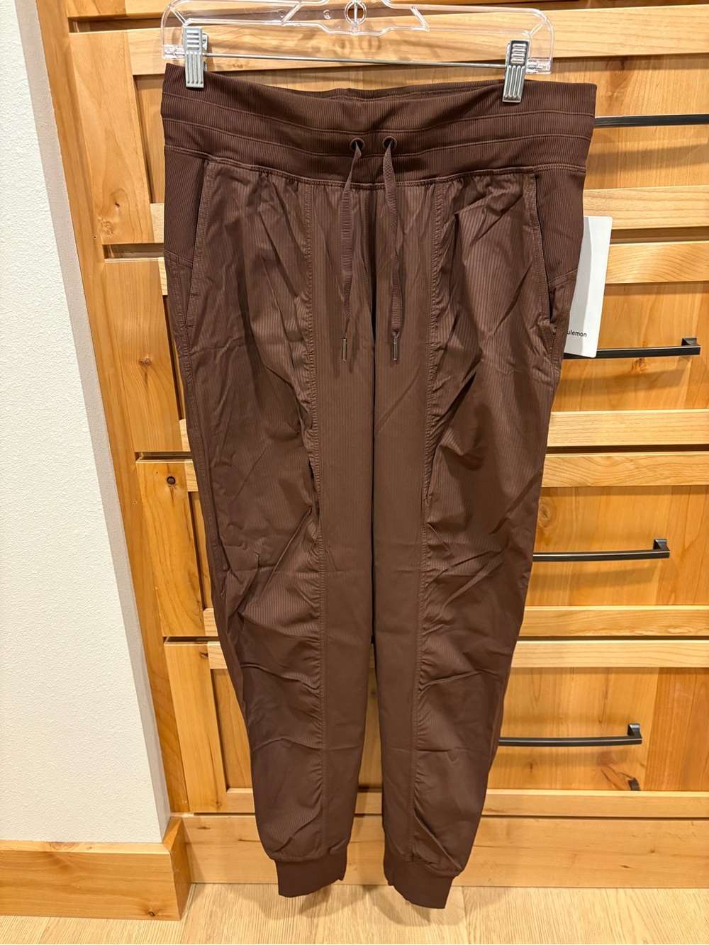 Lululemon Women's Brown Jogger Pants